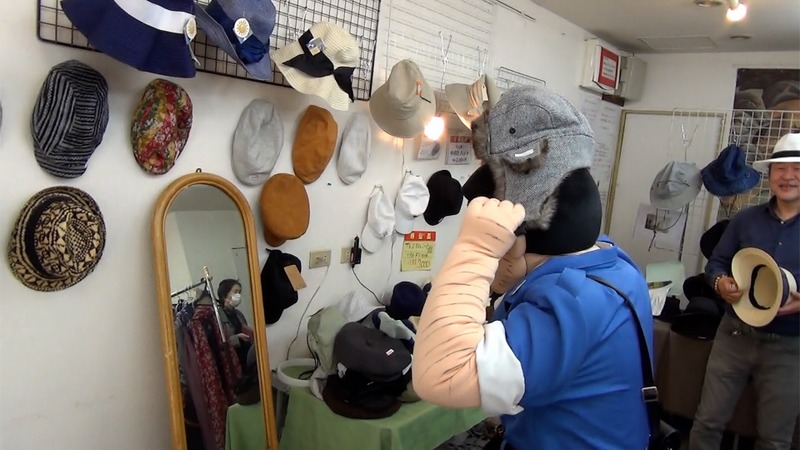 両さんこと両津勘吉と亀有銀座商店街の帽子屋で会った