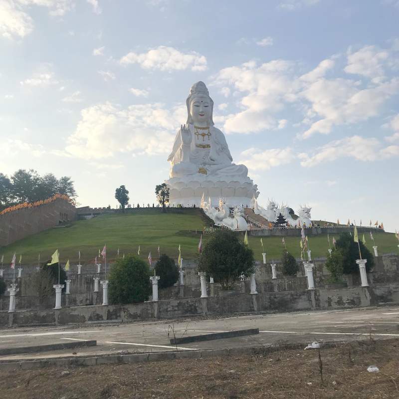 チェンライの巨大観音像で有名なお寺「Wat Huay Pla Kang」