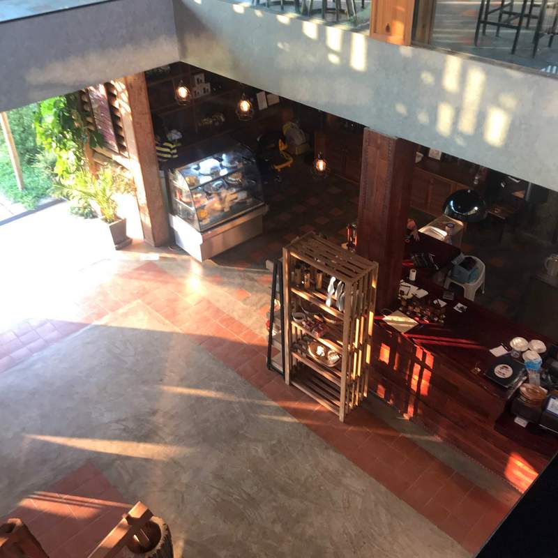 チェンライのおすすすカフェ「Lee Hu Doichang Coffee」を写真で紹介します。