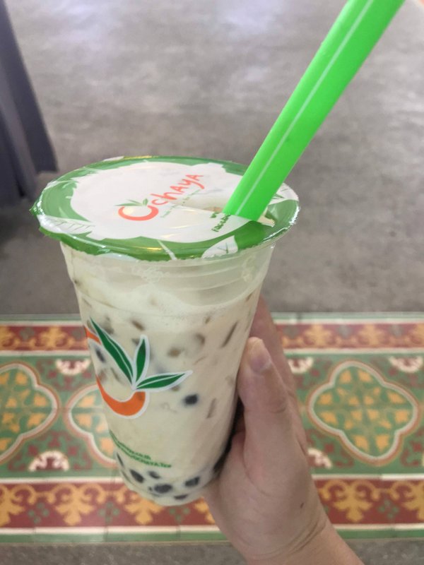 バンコクのタピオカミルクティーは安い