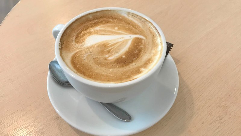 バンコクで飲んだホットラテ